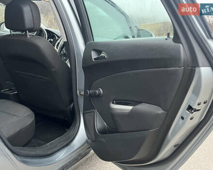 Сірий Опель Астра, об'ємом двигуна 1.96 л та пробігом 260 тис. км за 4950 $, фото 13 на Automoto.ua