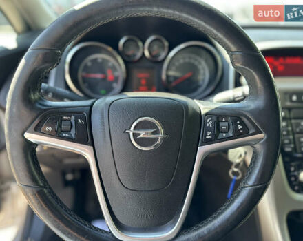 Серый Опель Астра, объемом двигателя 1.7 л и пробегом 183 тыс. км за 7950 $, фото 15 на Automoto.ua