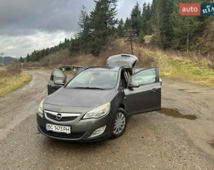 Серый Опель Астра, объемом двигателя 1.69 л и пробегом 240 тыс. км за 6200 $, фото 11 на Automoto.ua