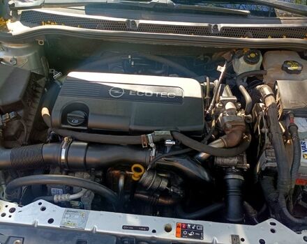 Серый Опель Астра, объемом двигателя 1.7 л и пробегом 238 тыс. км за 7400 $, фото 6 на Automoto.ua