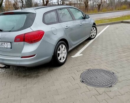 Серый Опель Астра, объемом двигателя 1.2 л и пробегом 254 тыс. км за 5000 $, фото 4 на Automoto.ua
