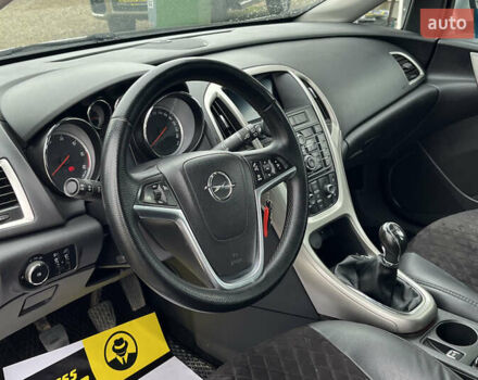 Серый Опель Астра, объемом двигателя 1.25 л и пробегом 238 тыс. км за 5499 $, фото 10 на Automoto.ua