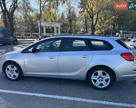 Серый Опель Астра, объемом двигателя 2 л и пробегом 136 тыс. км за 7900 $, фото 6 на Automoto.ua