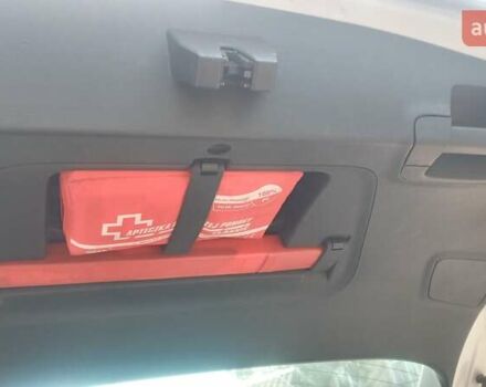 Серый Опель Астра, объемом двигателя 1.69 л и пробегом 187 тыс. км за 6800 $, фото 12 на Automoto.ua