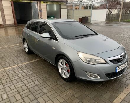 Серый Опель Астра, объемом двигателя 2 л и пробегом 370 тыс. км за 6500 $, фото 2 на Automoto.ua