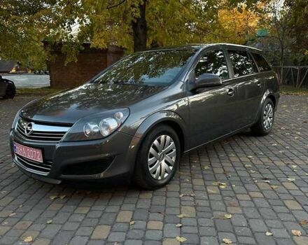 Опель Астра 2011 в Луцке на Automoto.ua Серый Опель Астра, объемом двигателя 1.6 л и пробегом 172 тыс. км за 5900 $, фото 6 на Automoto.ua