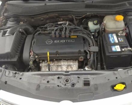 Серый Опель Астра, объемом двигателя 1.6 л и пробегом 192 тыс. км за 5800 $, фото 5 на Automoto.ua