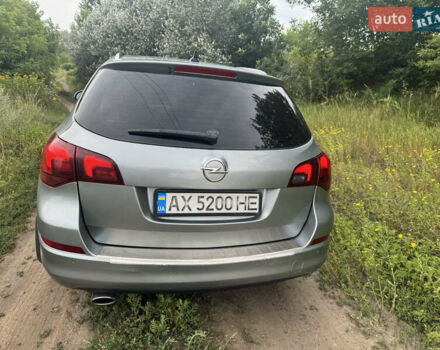 Серый Опель Астра, объемом двигателя 1.36 л и пробегом 245 тыс. км за 7000 $, фото 3 на Automoto.ua