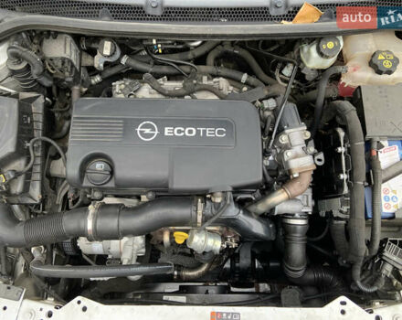 Серый Опель Астра, объемом двигателя 1.69 л и пробегом 230 тыс. км за 7600 $, фото 13 на Automoto.ua