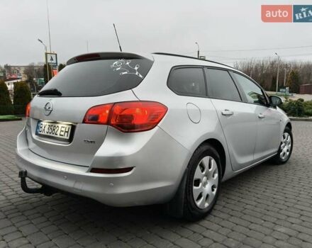 Серый Опель Астра, объемом двигателя 1.7 л и пробегом 276 тыс. км за 6500 $, фото 3 на Automoto.ua