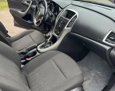 Серый Опель Астра, объемом двигателя 1.69 л и пробегом 240 тыс. км за 6200 $, фото 14 на Automoto.ua