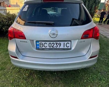 Серый Опель Астра, объемом двигателя 1.7 л и пробегом 377 тыс. км за 6200 $, фото 7 на Automoto.ua
