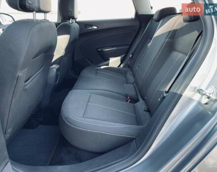 Серый Опель Астра, объемом двигателя 1.7 л и пробегом 259 тыс. км за 7700 $, фото 26 на Automoto.ua