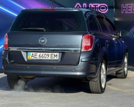 Серый Опель Астра, объемом двигателя 1.6 л и пробегом 147 тыс. км за 6799 $, фото 6 на Automoto.ua