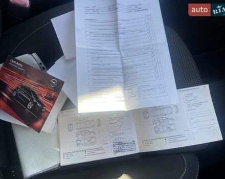 Серый Опель Астра, объемом двигателя 1.7 л и пробегом 259 тыс. км за 7700 $, фото 50 на Automoto.ua