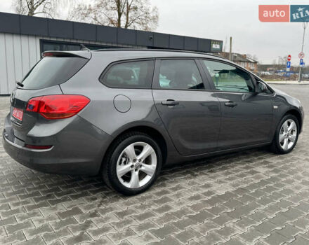 Серый Опель Астра, объемом двигателя 1.6 л и пробегом 142 тыс. км за 8000 $, фото 31 на Automoto.ua