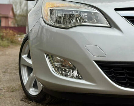 Серый Опель Астра, объемом двигателя 1.6 л и пробегом 148 тыс. км за 7800 $, фото 7 на Automoto.ua