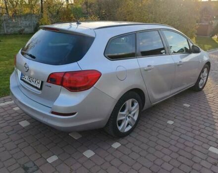 Опель Астра 2011 в Мостисках на Automoto.ua Серый Опель Астра, объемом двигателя 1.7 л и пробегом 309 тыс. км за 7000 $, фото 3 на Automoto.ua