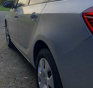 Серый Опель Астра, объемом двигателя 1.7 л и пробегом 248 тыс. км за 6950 $, фото 15 на Automoto.ua