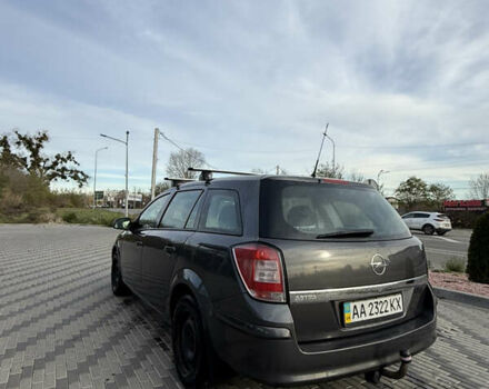 Серый Опель Астра, объемом двигателя 1.6 л и пробегом 250 тыс. км за 6400 $, фото 4 на Automoto.ua