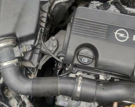 Серый Опель Астра, объемом двигателя 1.69 л и пробегом 248 тыс. км за 7200 $, фото 11 на Automoto.ua