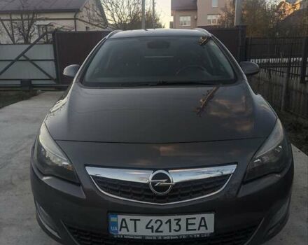 Серый Опель Астра, объемом двигателя 1.3 л и пробегом 264 тыс. км за 7300 $, фото 3 на Automoto.ua