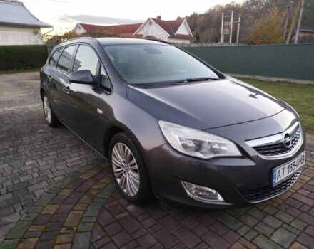 Опель Астра 2011 в Коломые на Automoto.ua Серый Опель Астра, объемом двигателя 1.2 л и пробегом 240 тыс. км за 5400 $, фото 2 на Automoto.ua