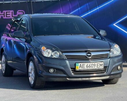 Серый Опель Астра, объемом двигателя 1.6 л и пробегом 147 тыс. км за 6799 $, фото 3 на Automoto.ua