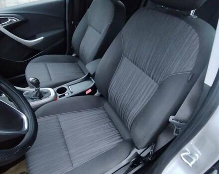 Серый Опель Астра, объемом двигателя 1.3 л и пробегом 236 тыс. км за 6950 $, фото 17 на Automoto.ua