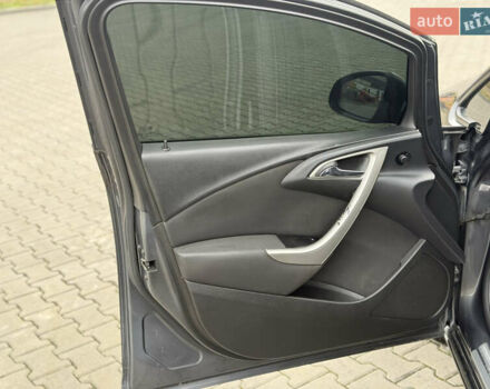 Серый Опель Астра, объемом двигателя 1.69 л и пробегом 412 тыс. км за 6500 $, фото 26 на Automoto.ua