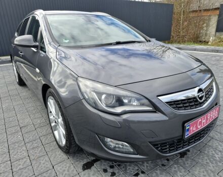 Опель Астра 2011 в Львове на Automoto.ua Серый Опель Астра, объемом двигателя 1 л и пробегом 203 тыс. км за 8499 $, фото 5 на Automoto.ua