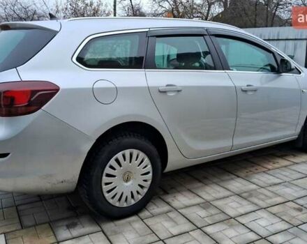 Серый Опель Астра, объемом двигателя 1.7 л и пробегом 266 тыс. км за 7500 $, фото 1 на Automoto.ua