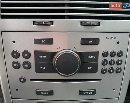 Серый Опель Астра, объемом двигателя 1.6 л и пробегом 192 тыс. км за 6290 $, фото 17 на Automoto.ua