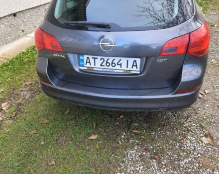 Серый Опель Астра, объемом двигателя 1.7 л и пробегом 320 тыс. км за 6700 $, фото 4 на Automoto.ua