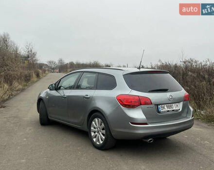 Сірий Опель Астра, об'ємом двигуна 1.96 л та пробігом 260 тис. км за 4950 $, фото 6 на Automoto.ua
