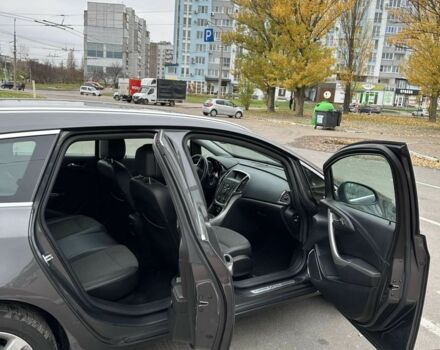 Сірий Опель Астра, об'ємом двигуна 1.7 л та пробігом 226 тис. км за 7700 $, фото 23 на Automoto.ua