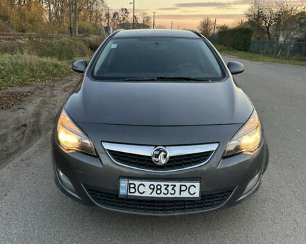 Сірий Опель Астра, об'ємом двигуна 1.25 л та пробігом 261 тис. км за 4100 $, фото 2 на Automoto.ua