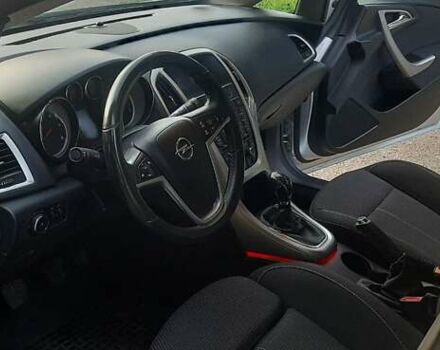 Серый Опель Астра, объемом двигателя 1.7 л и пробегом 248 тыс. км за 6950 $, фото 26 на Automoto.ua