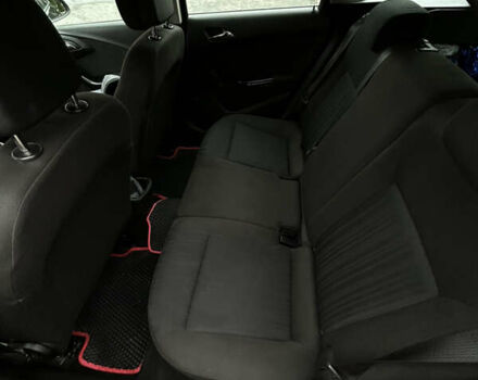 Серый Опель Астра, объемом двигателя 1.69 л и пробегом 261 тыс. км за 6300 $, фото 12 на Automoto.ua