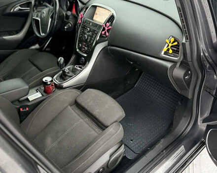 Сірий Опель Астра, об'ємом двигуна 1.25 л та пробігом 313 тис. км за 6400 $, фото 5 на Automoto.ua