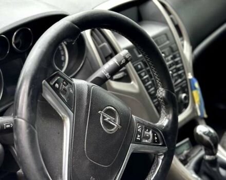 Серый Опель Астра, объемом двигателя 1.3 л и пробегом 370 тыс. км за 5900 $, фото 2 на Automoto.ua