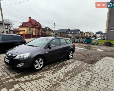 Сірий Опель Астра, об'ємом двигуна 1.69 л та пробігом 250 тис. км за 6500 $, фото 1 на Automoto.ua