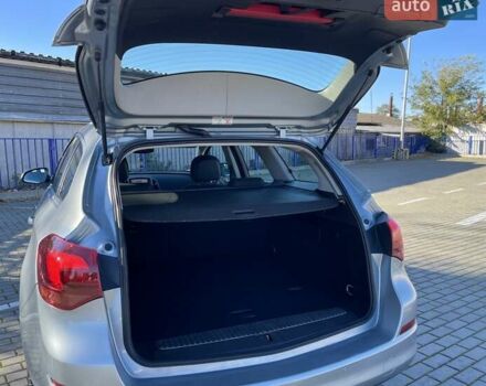 Серый Опель Астра, объемом двигателя 1.7 л и пробегом 259 тыс. км за 7700 $, фото 22 на Automoto.ua