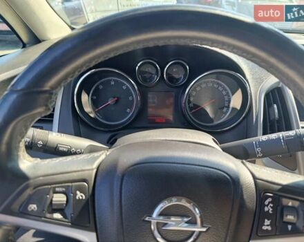 Серый Опель Астра, объемом двигателя 1.7 л и пробегом 196 тыс. км за 7100 $, фото 2 на Automoto.ua