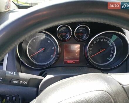 Серый Опель Астра, объемом двигателя 1.7 л и пробегом 210 тыс. км за 7000 $, фото 7 на Automoto.ua