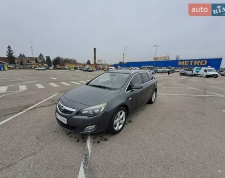 Сірий Опель Астра, об'ємом двигуна 1.7 л та пробігом 264 тис. км за 6500 $, фото 5 на Automoto.ua