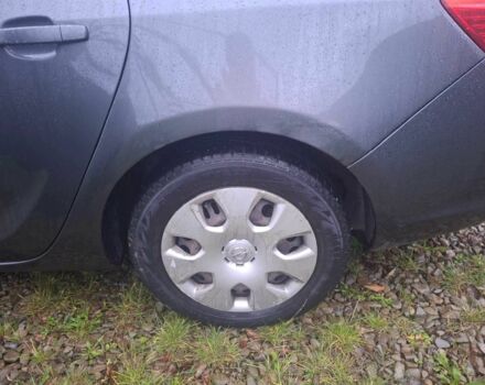 Серый Опель Астра, объемом двигателя 1.7 л и пробегом 317 тыс. км за 5900 $, фото 7 на Automoto.ua