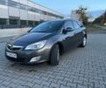 Серый Опель Астра, объемом двигателя 1.7 л и пробегом 245 тыс. км за 7000 $, фото 7 на Automoto.ua
