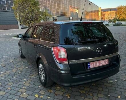 Опель Астра 2011 в Луцке на Automoto.ua Серый Опель Астра, объемом двигателя 1.6 л и пробегом 172 тыс. км за 5900 $, фото 2 на Automoto.ua