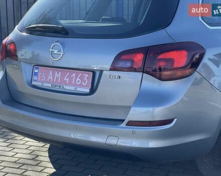 Серый Опель Астра, объемом двигателя 1.7 л и пробегом 259 тыс. км за 7700 $, фото 20 на Automoto.ua